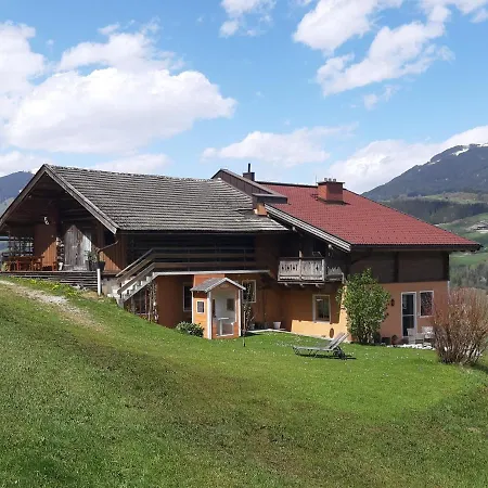 Lizlhof Apartment